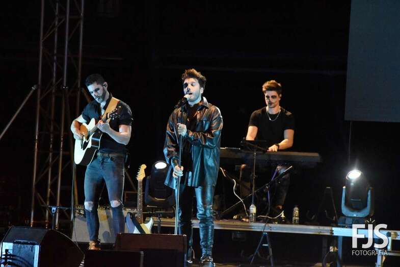 Momento del concierto de esta noche de Blas Cantó en Telde/Francisco Javier Santana.